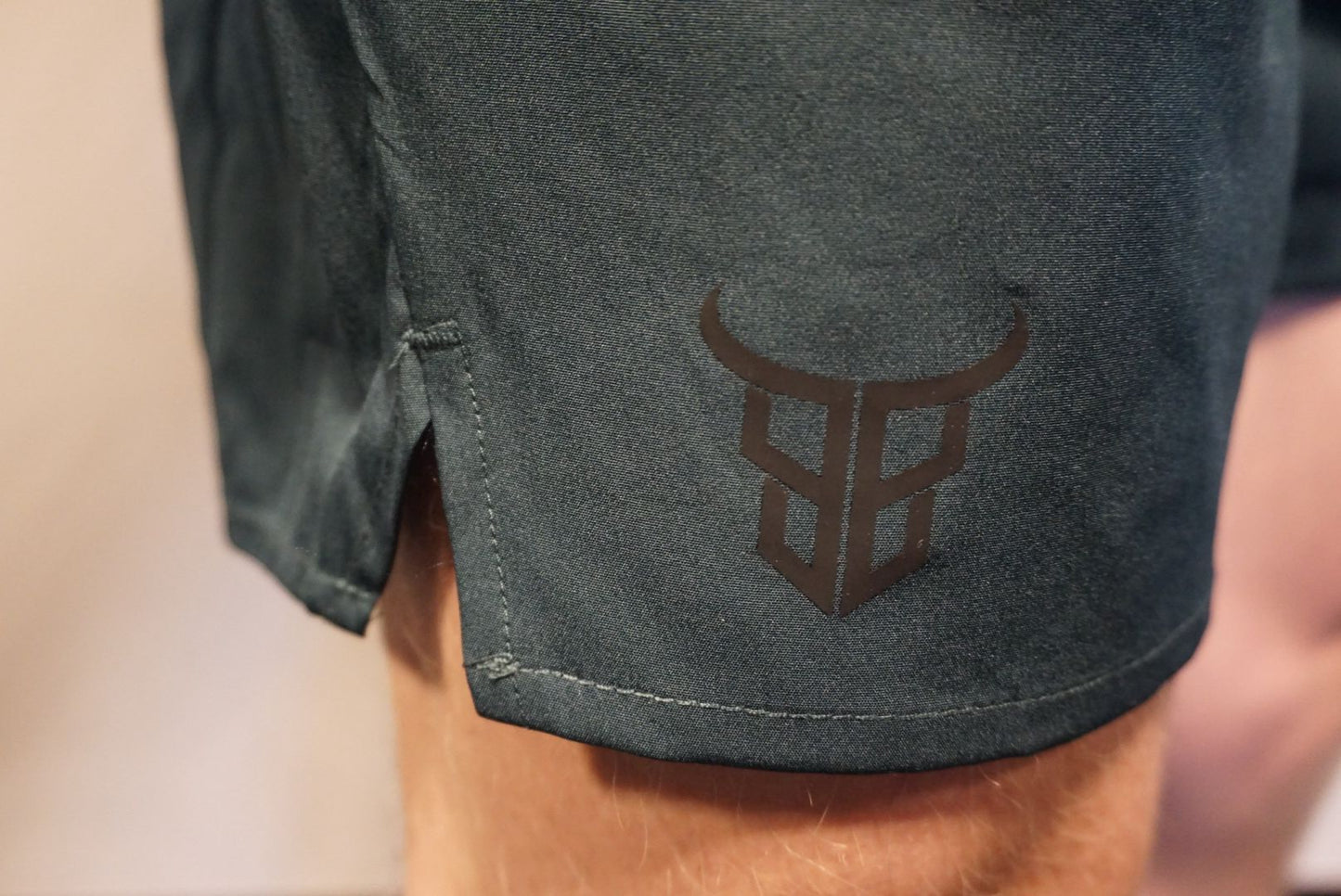 Mens Essential Shorts - Dark green