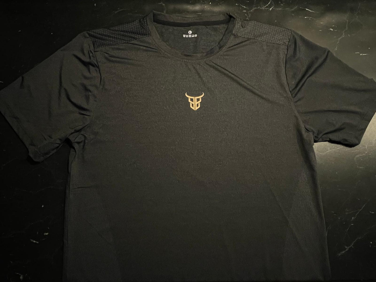 Mens Essential T-shirt - Black